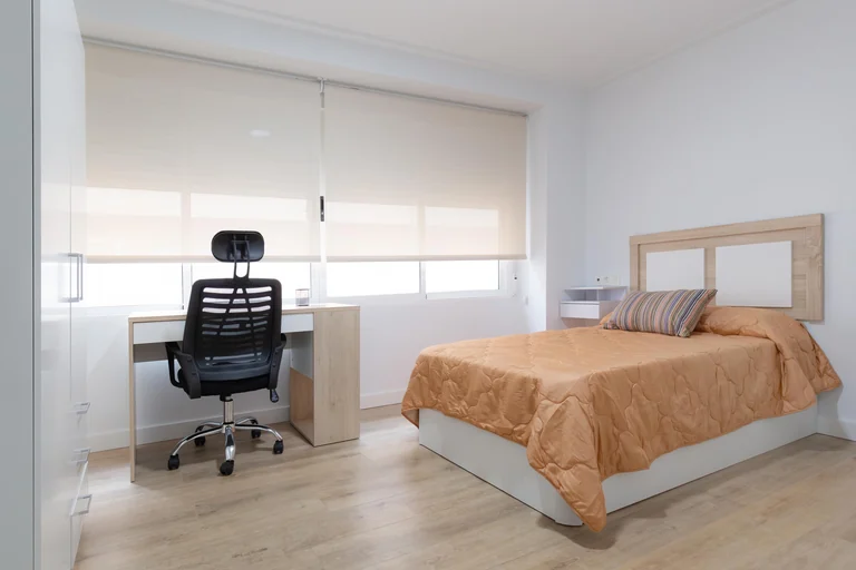 Habitación con baño privado (2)